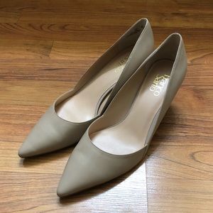 Franco Sarto nude pump